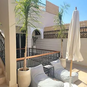 https://riad-isahiac-avec-piscine-en-exclusivit.marrakeshhotelsmorocco.com